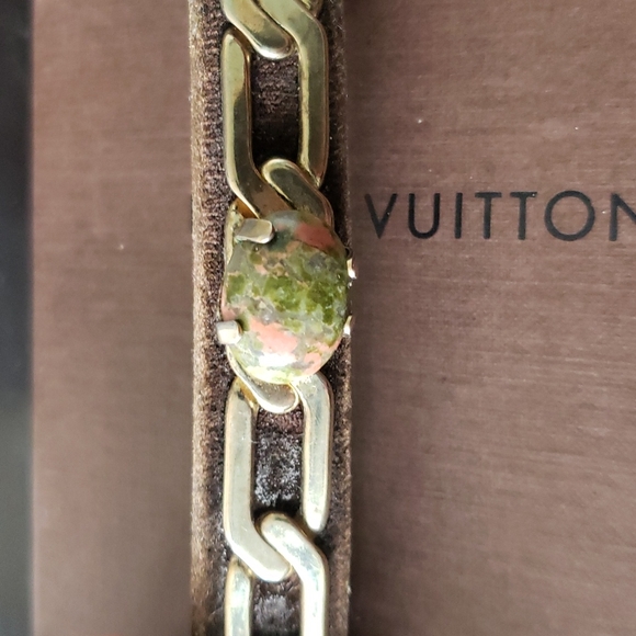 Louis Vuitton hair clip - Picture 4 of 6